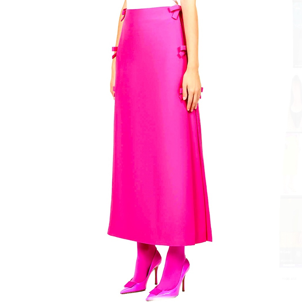 Valentino Bow-Embellished Virgine Wool-Blend Midi Skirt - Picture 3 of 6
